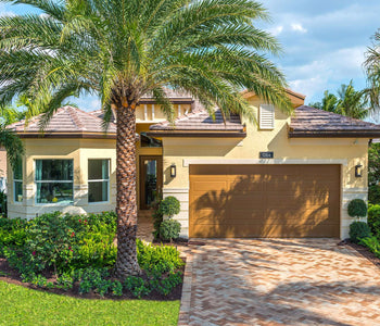 (Contact agent for address) Bimini