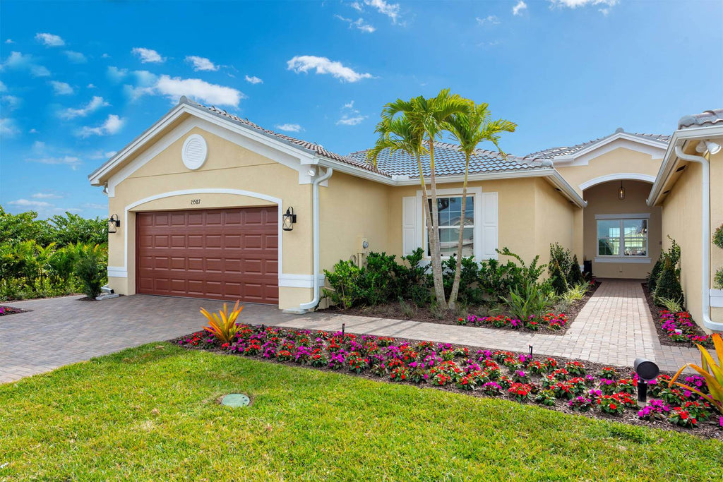 4735 AVILA LAKES DR (York)