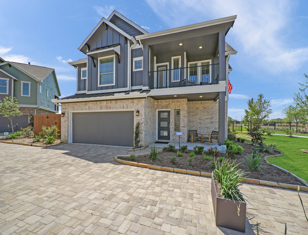 Springfield - Courtyard Collection